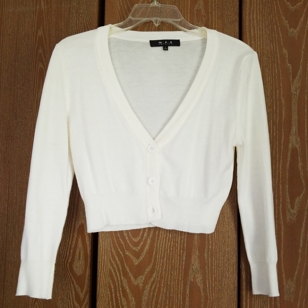 Cropped v neck cardigan